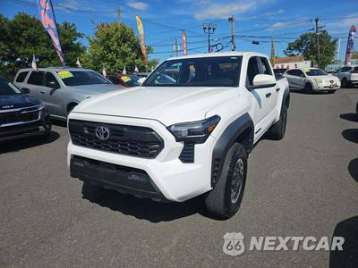 2024 Toyota Tacoma TRD Off-Road Crew Cab Medium Bed