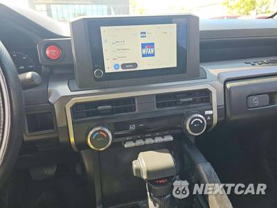 2024 Toyota Tacoma TRD Off-Road Crew Cab Medium Bed - zdjęcie 10 z 25 - miniatura