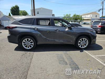 2025 Toyota Highlander Limited - zdjęcie 4 z 24 - miniatura