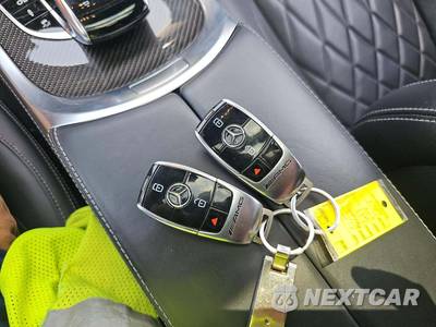 2021 Mercedes-Benz AMG G 63 4MATIC - zdjęcie 8 z 23 - miniatura