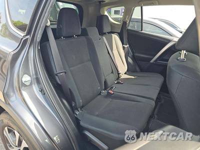 2018 Toyota RAV4 LE - zdjęcie 16 z 28 - miniatura