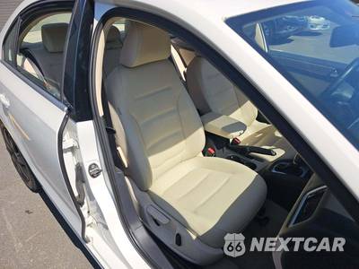 2014 Volkswagen Jetta TDI Sedan - zdjęcie 18 z 22 - miniatura
