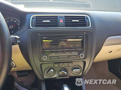2014 Volkswagen Jetta TDI Sedan - zdjęcie 10 z 22 - miniatura