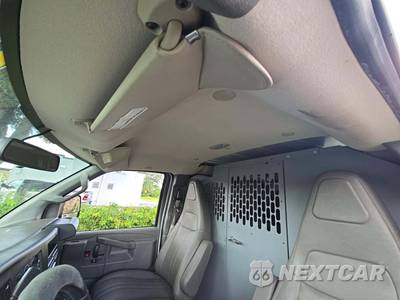 2019 Chevrolet Express 2500 Cargo Van 1WT 135.0" WB - zdjęcie 11 z 30 - miniatura