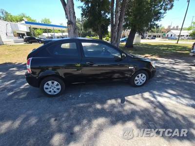 2010 Hyundai Accent GS Hatchback - zdjęcie 5 z 24 - miniatura