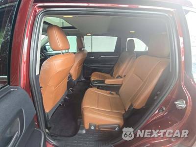 2019 Toyota Highlander Limited - zdjęcie 13 z 29 - miniatura
