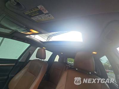 2019 Toyota Highlander Limited - zdjęcie 11 z 29 - miniatura