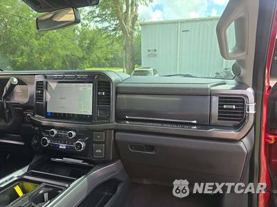 2023 Ford Super Duty F-250 Lariat Crew Cab Medium Bed - zdjęcie 19 z 23 - miniatura