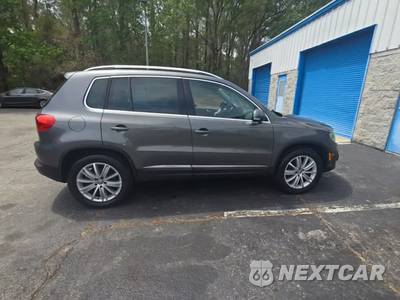 2016 Volkswagen Tiguan SE - zdjęcie 5 z 35 - miniatura