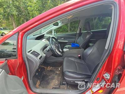 2013 Toyota Prius v Five - zdjęcie 6 z 32 - miniatura