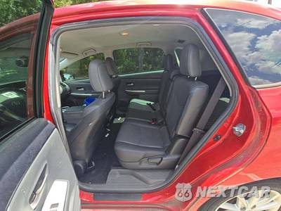 2013 Toyota Prius v Five - zdjęcie 13 z 32 - miniatura