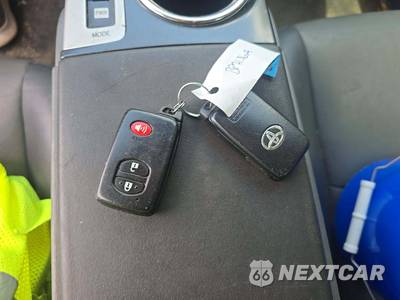 2013 Toyota Prius v Five - zdjęcie 8 z 32 - miniatura