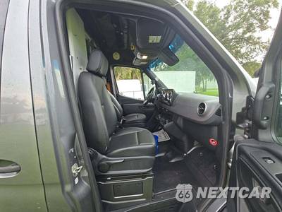 2022 Mercedes-Benz Sprinter 4500 Cargo Van DRW High Roof 170.0" WB - zdjęcie 17 z 20 - miniatura