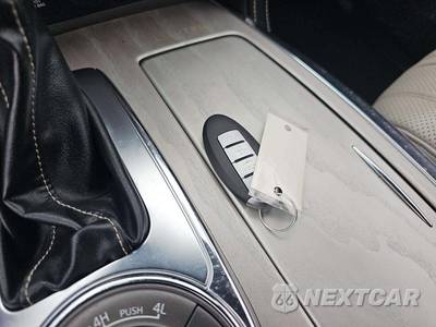 2019 INFINITI Limited - zdjęcie 8 z 28 - miniatura