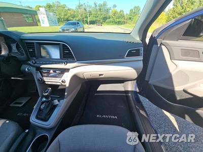 2018 Hyundai Elantra Value Edition Sedan - zdjęcie 19 z 23 - miniatura