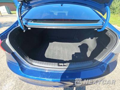 2018 Hyundai Elantra Value Edition Sedan - zdjęcie 14 z 23 - miniatura