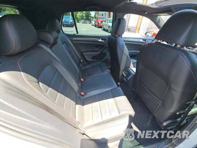 2019 Volkswagen Golf GTI SE Hatchback - zdjęcie 16 z 24 - miniatura