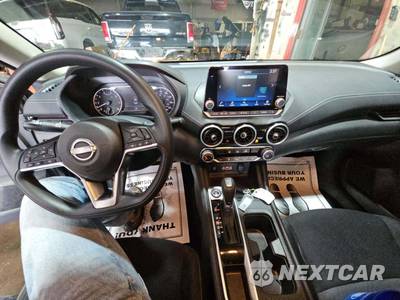 2025 Nissan Sentra SV - zdjęcie 10 z 21 - miniatura