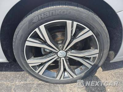 2021 Volkswagen Passat 2.0T SE - zdjęcie 22 z 25 - miniatura