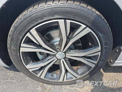 2021 Volkswagen Passat 2.0T SE - zdjęcie 21 z 25 - miniatura