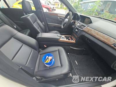 2012 Mercedes-Benz E 350 4MATIC Sedan - zdjęcie 18 z 24 - miniatura