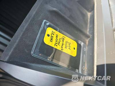 2024 Tesla Cybertruck Cyberbeast Crew Cab Medium Bed - zdjęcie 8 z 20 - miniatura