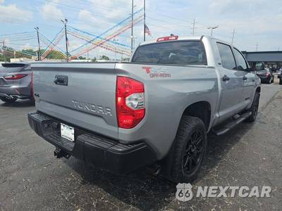 2020 Toyota Tundra SR5 Crew Cab Short Bed - zdjęcie 3 z 24 - miniatura