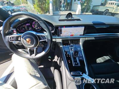 2020 Porsche Panamera E-Hybrid 4 - zdjęcie 10 z 22 - miniatura