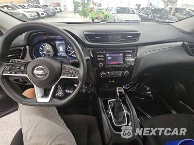 2018 Nissan Rogue Sport S - zdjęcie 10 z 23 - miniatura