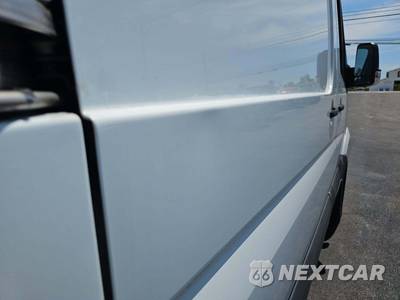2016 Mercedes-Benz Sprinter 2500 Worker Cargo Van Standard Roof 144.3" WB - zdjęcie 23 z 24 - miniatura