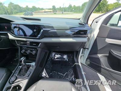 2024 Volkswagen Taos SEL - zdjęcie 18 z 20 - miniatura