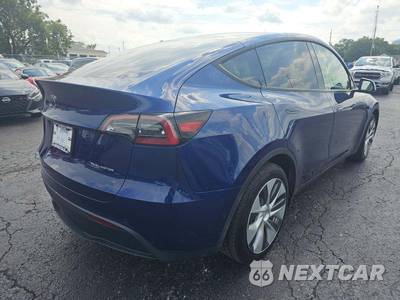 2022 Tesla Model Y Long Range - zdjęcie 3 z 24 - miniatura