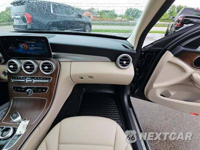 2020 Mercedes-Benz C 300 4MATIC Sedan - zdjęcie 19 z 22 - miniatura