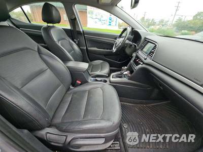 2017 Hyundai Elantra Limited Sedan - zdjęcie 18 z 26 - miniatura