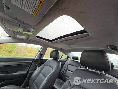 2017 Hyundai Elantra Limited Sedan - zdjęcie 11 z 26 - miniatura