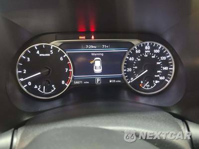 2023 Nissan Sentra SR - zdjęcie 9 z 27 - miniatura