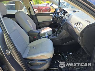2019 Volkswagen Tiguan SE - zdjęcie 15 z 31 - miniatura