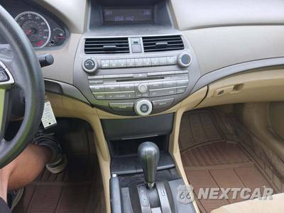 2009 Honda Accord Sedan LX - zdjęcie 10 z 31 - miniatura
