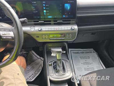 2025 Hyundai Kona SEL - zdjęcie 10 z 21 - miniatura