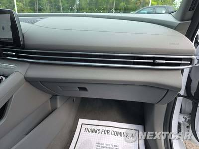 2025 Hyundai Elantra Hybrid SEL Sport - zdjęcie 16 z 18 - miniatura