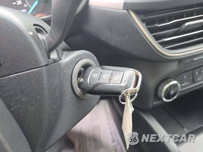 2022 Ford Escape S - zdjęcie 8 z 22 - miniatura
