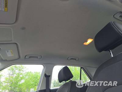 2020 Hyundai Venue SEL - zdjęcie 11 z 27 - miniatura