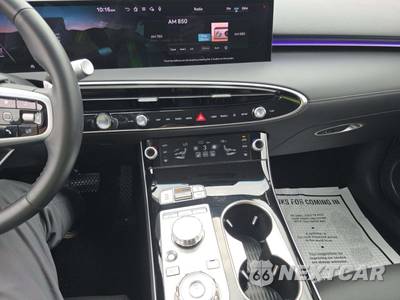 2026 Genesis GV70 2.5T - zdjęcie 7 z 19 - miniatura