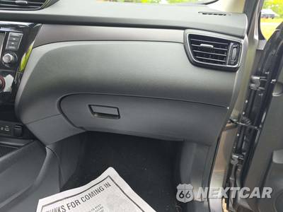 2022 Nissan Rogue Sport S - zdjęcie 19 z 23 - miniatura
