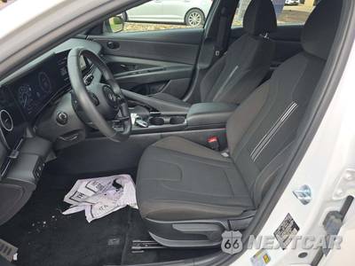2025 Hyundai Elantra Hybrid SEL Sport - zdjęcie 3 z 18 - miniatura