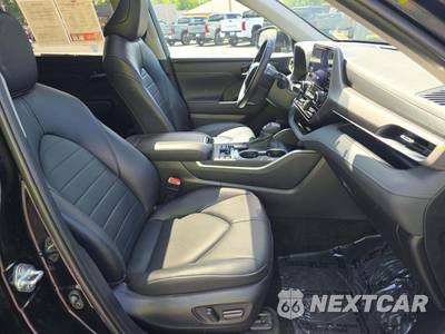 2023 Toyota Highlander XLE - zdjęcie 16 z 22 - miniatura
