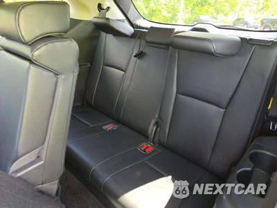2023 Toyota Highlander XLE - zdjęcie 11 z 22 - miniatura