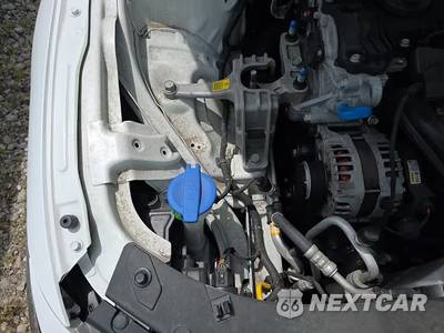 2025 Hyundai Elantra SEL Sport - zdjęcie 30 z 32 - miniatura