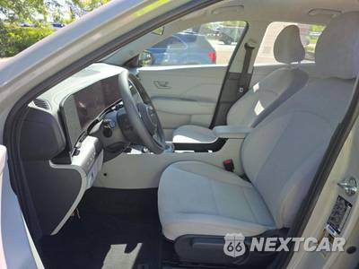 2025 Hyundai Kona SE - zdjęcie 3 z 19 - miniatura