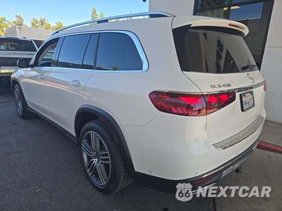 2024 Mercedes-Benz GLS 450 4MATIC - zdjęcie 2 z 27 - miniatura